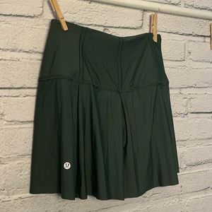 Lululemon Skirt sz. 2 👯‍♀️